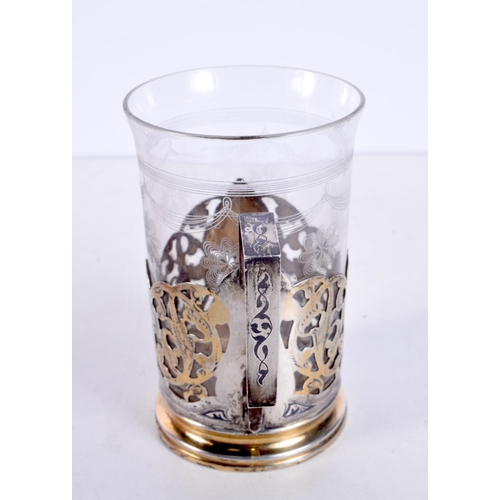 1499A - AN ANTIQUE RUSSIAN SILVER GLASS. 210 grams overall. 11.5 cm x 10 cm.