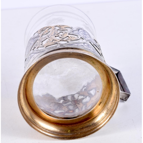 1499A - AN ANTIQUE RUSSIAN SILVER GLASS. 210 grams overall. 11.5 cm x 10 cm.