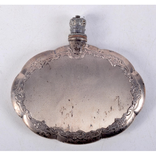 788 - A CONTINENTAL SILVER OVAL SHAPED SCENT BOTTLE WITH ENGINE TURNED DECORATION.  Stamped 835 Silver, 7c... 