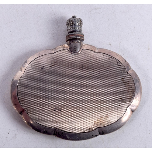 788 - A CONTINENTAL SILVER OVAL SHAPED SCENT BOTTLE WITH ENGINE TURNED DECORATION.  Stamped 835 Silver, 7c... 