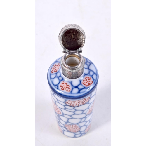 791 - A SILVER TOPPED PORCELAIN SCENT BOTTLE.  8.9cm x 2.8cm