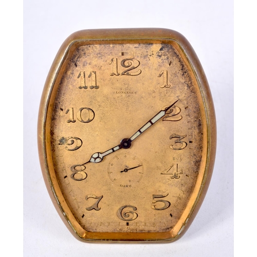 852 - A DESK CLOCK.  8.3cm x 6.7cm