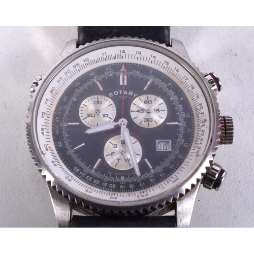 947 - A ROTARY CHRONOGRAPH WATCH. 4.5 cm wide inc crown.