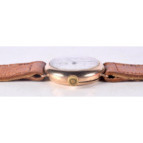 965 - A 9CT GOLD WALTHAM WRISTWATCH. 32 grams overall. 3.4 cm wide inc crown.