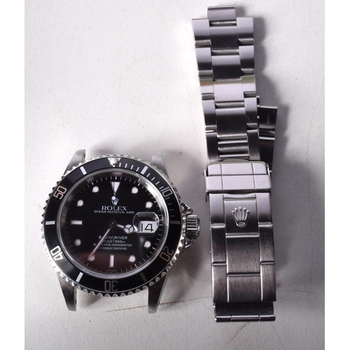 971 - A ROLEX SUBMARINER FULL SET 16610 BOXED WRISTWATCH with original tags, anchor etc. 4.5 cm wide inc c... 