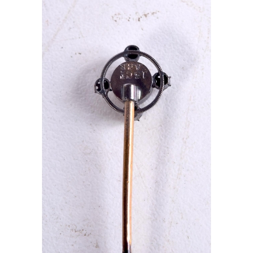 984 - A VICTORIAN 15CT GOLD STICK PIN. 1.2 grams. 6 cm long.