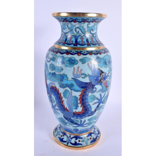 1514 - A LARGE CHINESE REPUBLICAN CLOISONNE ENAMEL DRAGON VASE. 26 cm high.