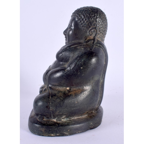 1570 - AN 18TH CENTURY JAPANESE KOREAN BRONZE FIGURE OF A BUDDHA modelled clutching his belly. 12 cm x 7 cm... 