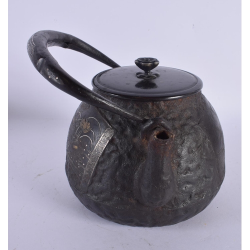 1587 - A FINE 18TH/19TH CENTURY JAPANESE MEIJI PERIOD GOLD AND SILVER INLAID IRON TEAPOT decorated with lan... 