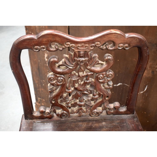 1616 - A 19TH CENTURY CHINESE CARVED WOOD SINGLE CHAIR Qing. 88 cm x 50 cm.