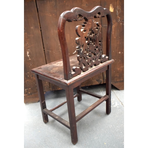 1616 - A 19TH CENTURY CHINESE CARVED WOOD SINGLE CHAIR Qing. 88 cm x 50 cm.