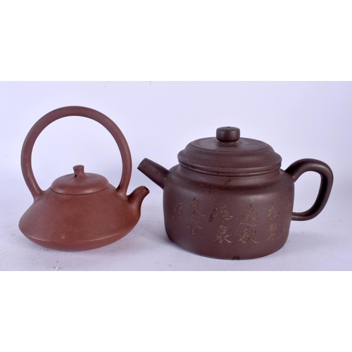 1631 - TWO CHINESE YIXING POTTERY TEAPOTS AND COVER 20th Century. Largest 14 cm wide. (2)