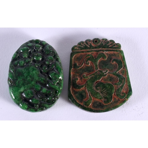 1646 - TWO CHINESE JADE PENDANTS 20th Century. 5 cm x 4 cm. (2)