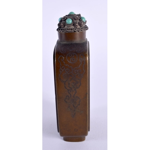 1688 - AN EXCEEDINGLY RARE 17TH/18TH CENTURY CHINESE BRONZE SNUFF BOTTLE Kangxi mark and period, silver and... 