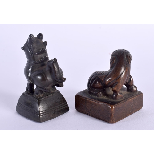 1689 - A 17TH/18TH CENTURY CHINESE BRONZE BUDDHISTIC BEAST SEAL Ming/Qing, together with an Indian opium we... 