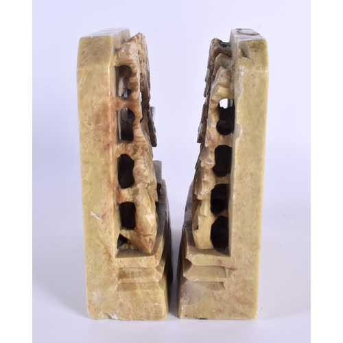 1690 - A PAIR OF 19TH CENTURY CHINESE CARVED SOAPSTONE BOOK ENDS Qing. 15 cm x 12 cm.