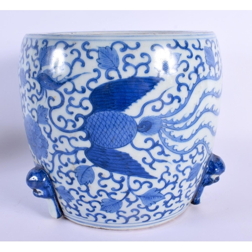 1722 - A CHINESE BLUE AND WHITE PORCELAIN JARDINIERE 20th Century, painted with dragons. 18 cm x 18 cm.