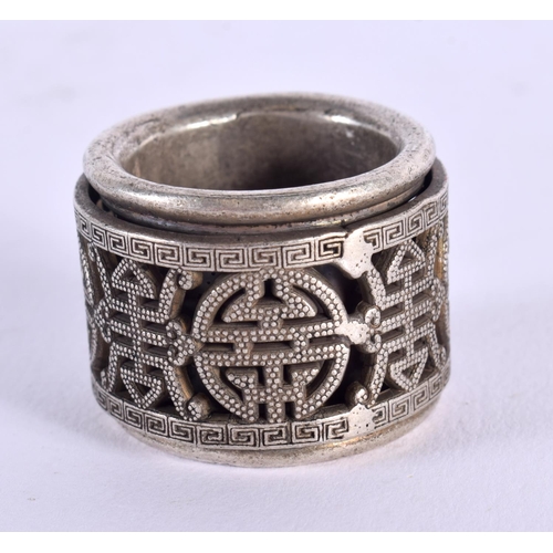 1767 - A CHINESE WHITE METAL ARCHERS RING 20th Century. 36 grams. 3 cm wide.