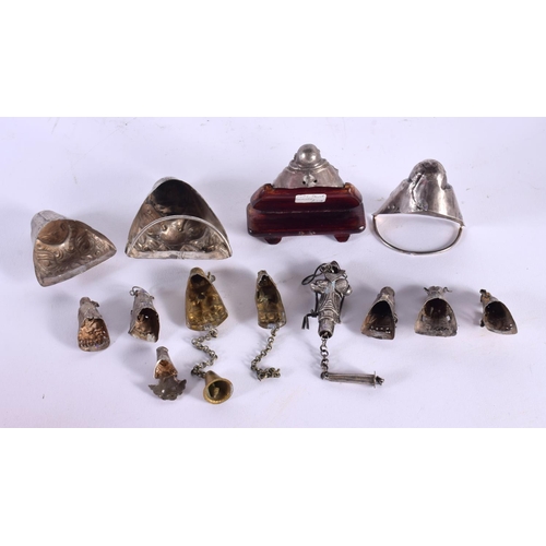 1796 - ASSORTED ANTIQUE CHINESE SILVER AND YELLOW METAL BUDDHAS Late Qing, in various forms and sizes. (qty... 