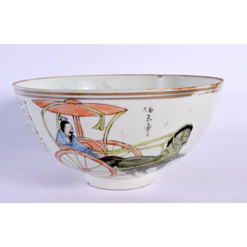 1806 - A CHINESE REPUBLICAN PERIOD FAMILLE ROSE BOWL painted with figures. 18 cm diameter.