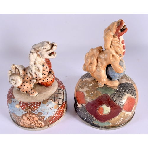 1923 - A LARGE PAIR OF LATE 19TH CENTURY JAPANESE MEIJI PERIOD SATSUMA CENSERS AND COVERS. 48 cm x 12 cm.