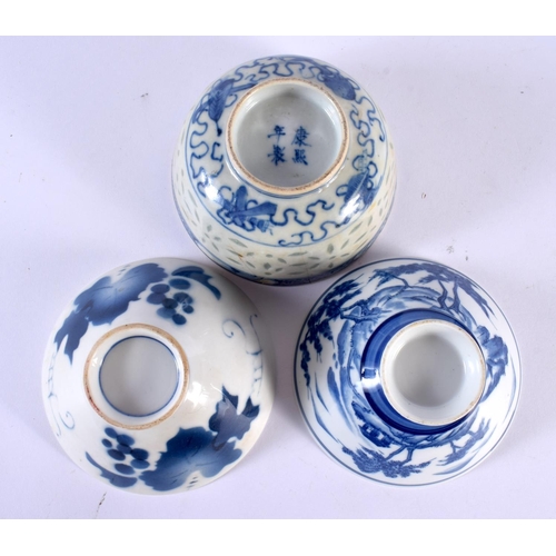 1953 - A 19TH CENTURY CHINESE BLUE AND WHITE PORCELAIN BOWL bearing Kangxi marks to base, together with oth... 