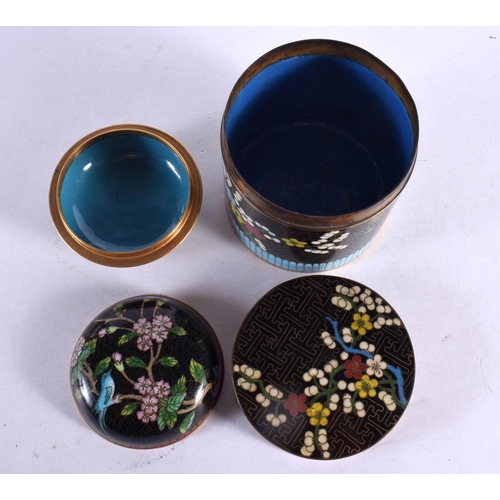 1982 - AN EARLY 20TH CENTURY CHINESE CLOISONNE ENAMEL BOX AND COVER Late Qing/Republic, together with a jar... 