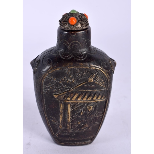 2002 - AN EARLY 20TH CENTURY CHINESE BRONZE SNUFF BOTTLE AND STOPPER Late Qing/Republic. 8 cm x 3 cm.