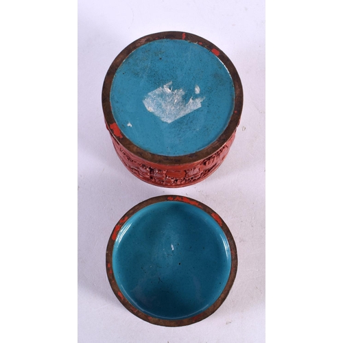 2016 - A 19TH CENTURY CHINESE CINNABAR LACQUER BOX AND COVER Qing. 8 cm x 7 cm.