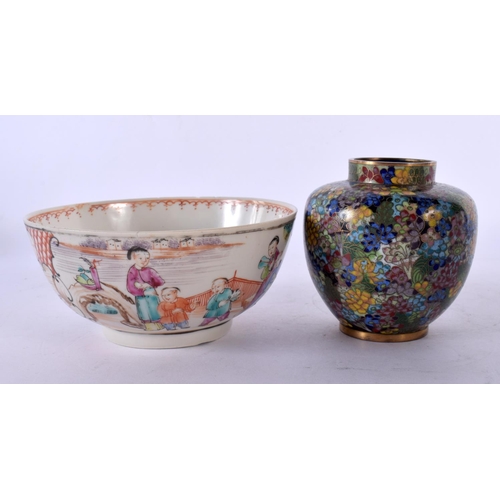 2030 - AN 18TH CENTURY CHINESE EXPORT FAMILLE ROSE BOWL Qianlong, together with a cloisonne enamel jar. Lar... 