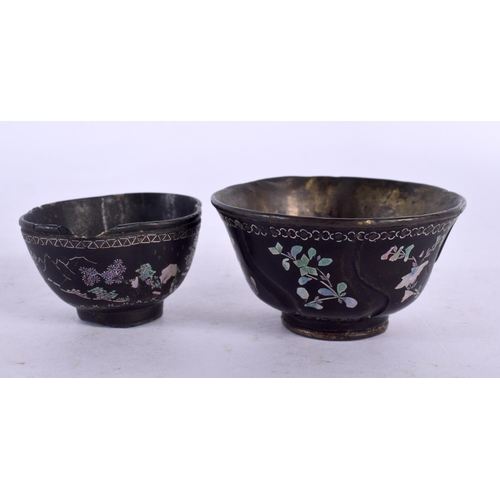 2064 - TWO 17TH/18TH CENTURY CHINESE BLACK LACQUER TEABOWLS Kangxi/Yongzheng. Largest 7.5 cm wide. (2)