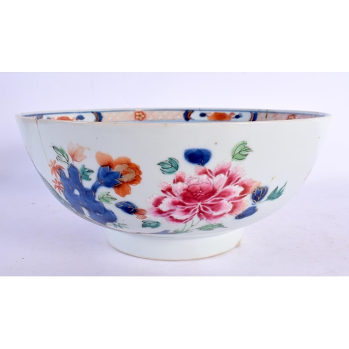 2084 - A LARGE 18TH CENTURY CHINESE EXPORT IMARI BOWL Qianlong. 24 cm x 12 cm.