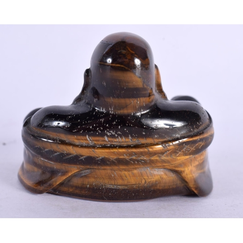 2100 - AN EARLY 20TH CENTURY CHINESE CARVED TIGERS EYE BUDDHA Late Qing/Republic. 4.5 cm x 6 cm.