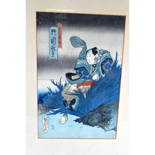 2122 - Japanese School (19th Century) 7 x Woodblock prints, assorted scenes. Largest 56 cm x 42 cm. (7)