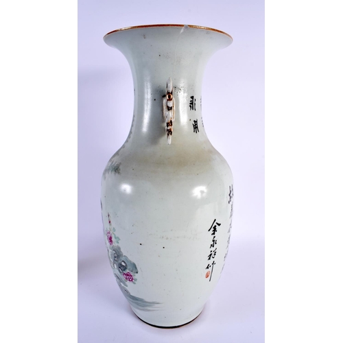 2215 - A LARGE CHINESE REPUBLICAN PERIOD FAMILLE ROSE VASE. 44 cm x 14 cm.