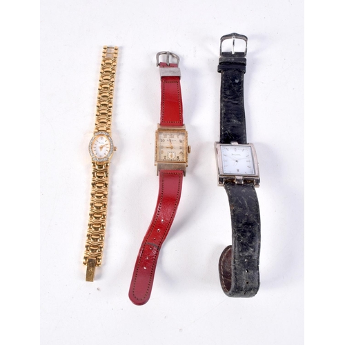 3298 - Three Bulova wristwatches (3)