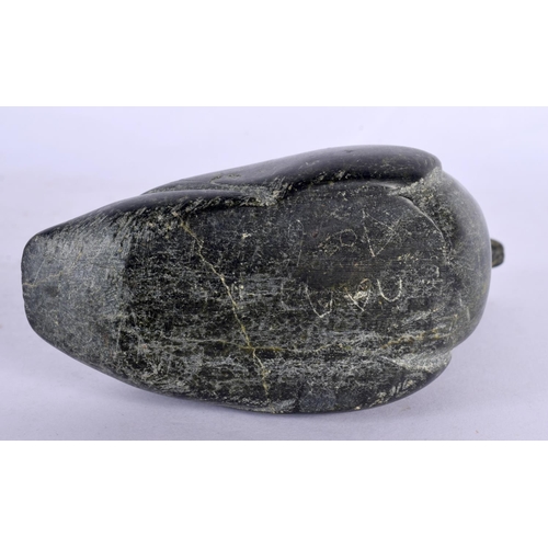 100 - A NORTH AMERICAN INUIT CARVED STONE FIGURE OF A BIRD. 12 cm x 8 cm.