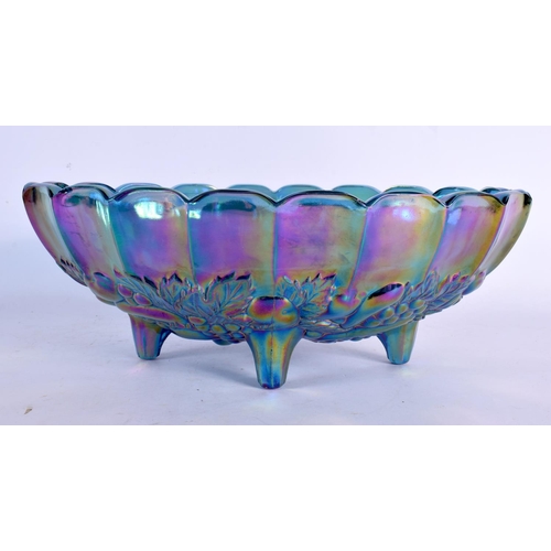 104 - A VINTAGE CARNIVAL GLASS RIBBED BOWL. 30 cm x 22 cm.