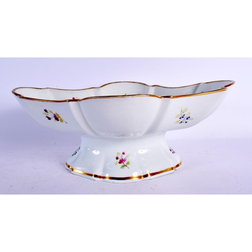 140 - AN EARLY 19TH CENTURY ENGLISH PORCELAIN COMPORT together with plates and a dish. Largest 30 cm wide.... 