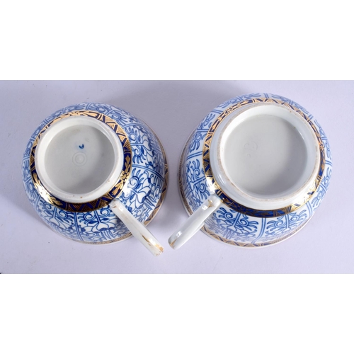 178 - Late 18th & early 19th century Flight and Flight Barr breakfast cups and saucers of slightly differi... 