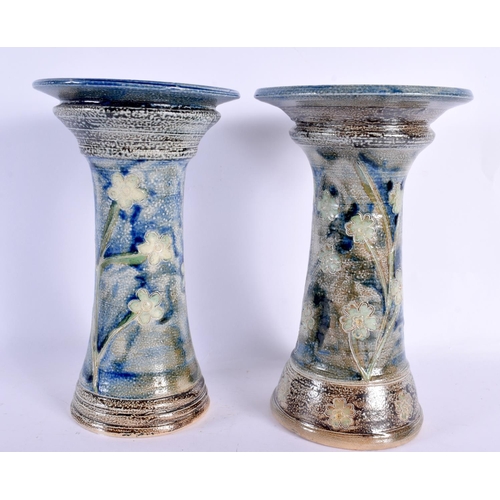 22 - A PAIR OF SALT GLAZED STUDIO POTTERY PEDESTAL COMPORTS decorated in the manner of Doulton Lambeth. 2... 