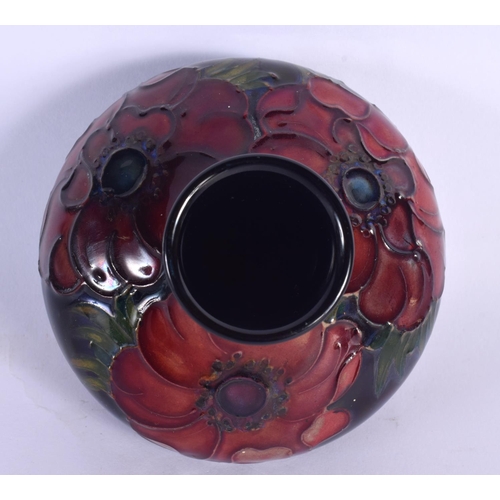 25 - A MOORCROFT SQUAT VASE. 10 cm wide.