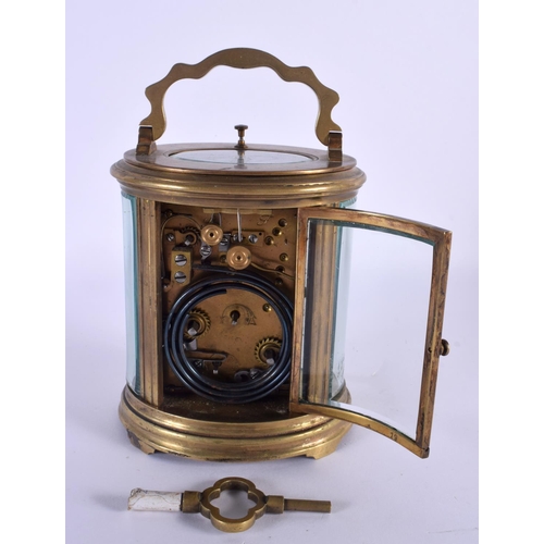 289 - AN ANTIQUE FRENCH BRASS REPEATING CARRIAGE CLOCK with triple altering mechanism to the base. 16.5 cm... 