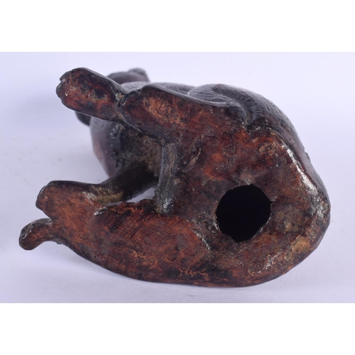 311 - AN EARLY EUROPEAN BRONZE FIGURE OF A SEATED CAT After the Antiquity. 15 cm high.