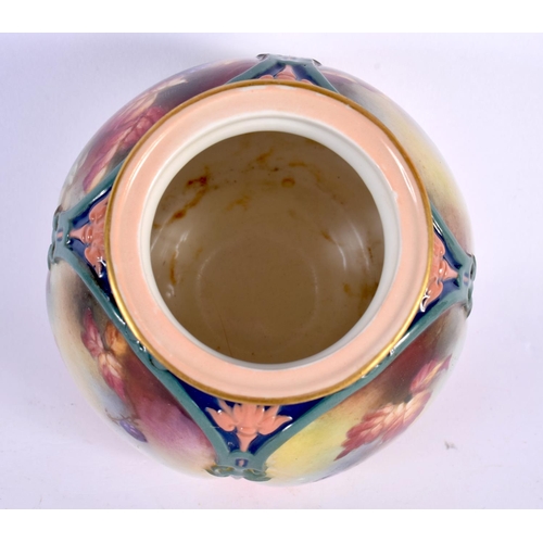 35 - A ROYAL WORCESTER PORCELAIN POT POURRI. 8.5 cm x 8 cm.