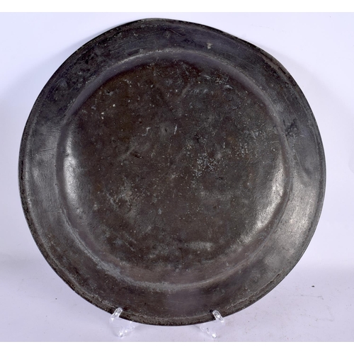 366 - A COLLECTION OF ANTIQUE PEWTER in various forms and sizes. Largest 40 cm diameter. (10)