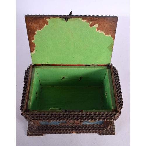 555 - A TRAMP ART CHIP CARVED CASKET. 22 cm x 15 cm.