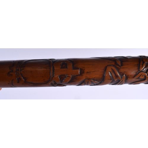 596 - A RARE AFRICAN TRIBAL CARVED WOOD TRIBAL STAFF. 81 cm long.