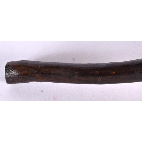 598 - A 19TH CENTURY FIJIAN CARVED CROSS HATCH TRIBAL CLUB. 32 cm long.