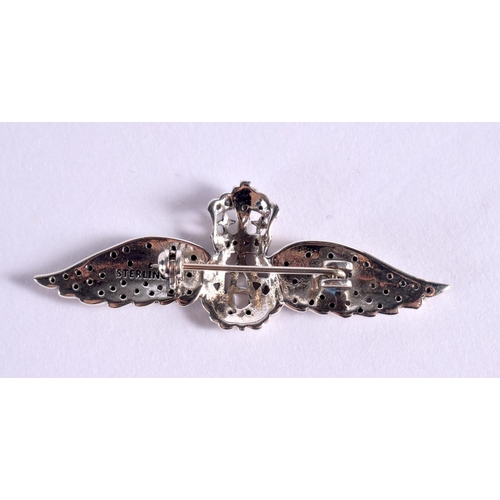 745E - A SILVER RAF SWEETHEART BROOCH. 5 cm x 2 cm.